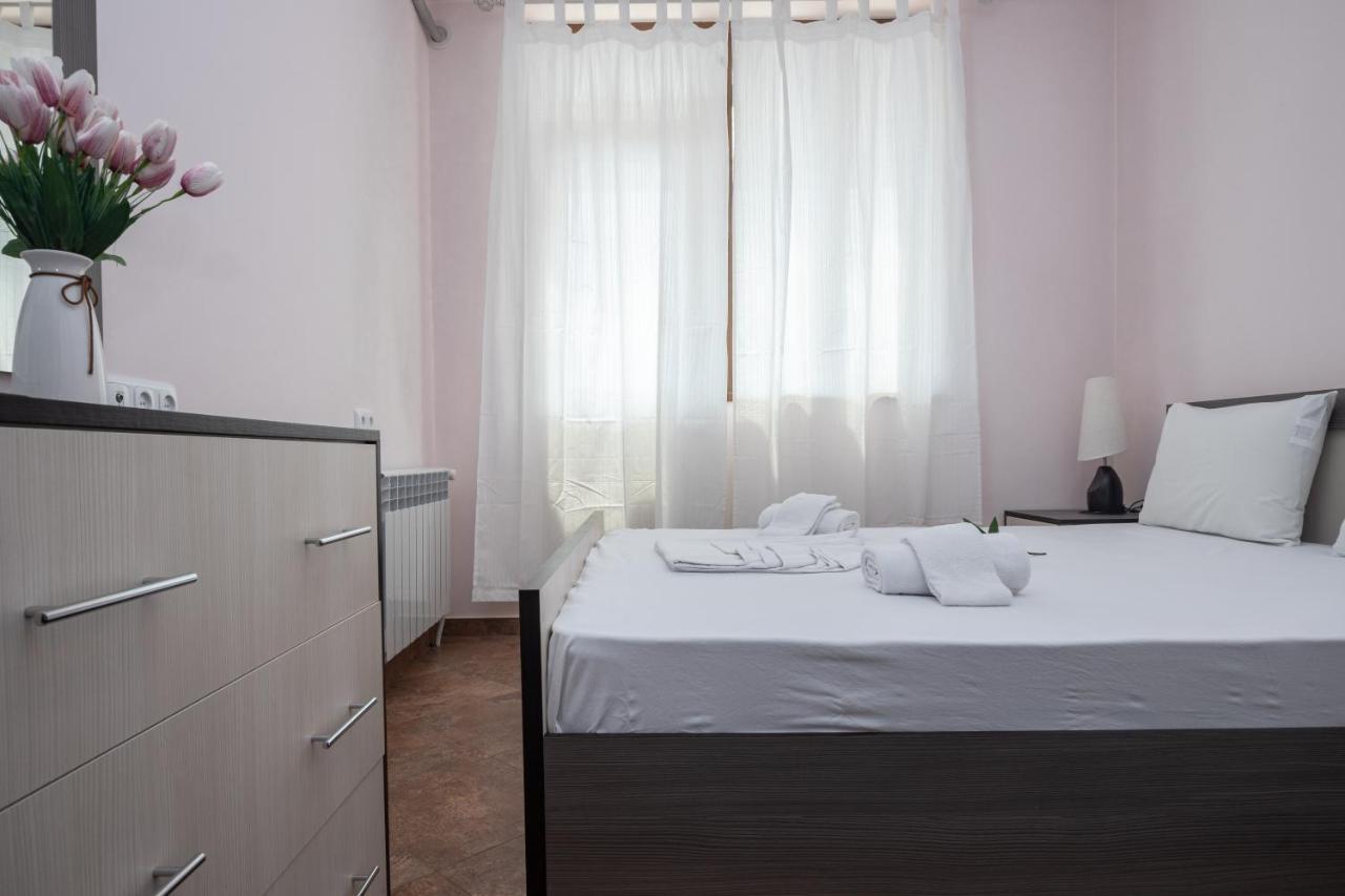 Stay Inn Apartments On Amiryan 4-6 Erivan Dış mekan fotoğraf