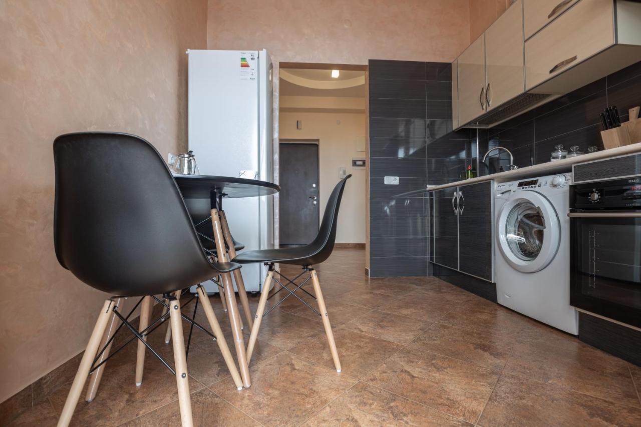 Stay Inn Apartments On Amiryan 4-6 Erivan Dış mekan fotoğraf